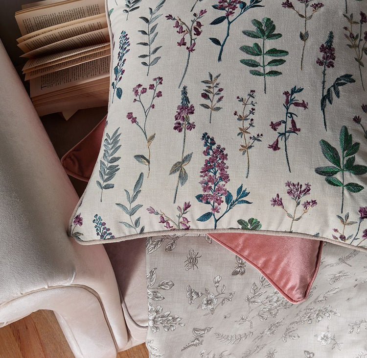 English Countryside Living Interior Fabrics