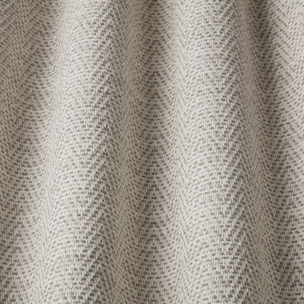 Peak Herringbone Woven Platinum